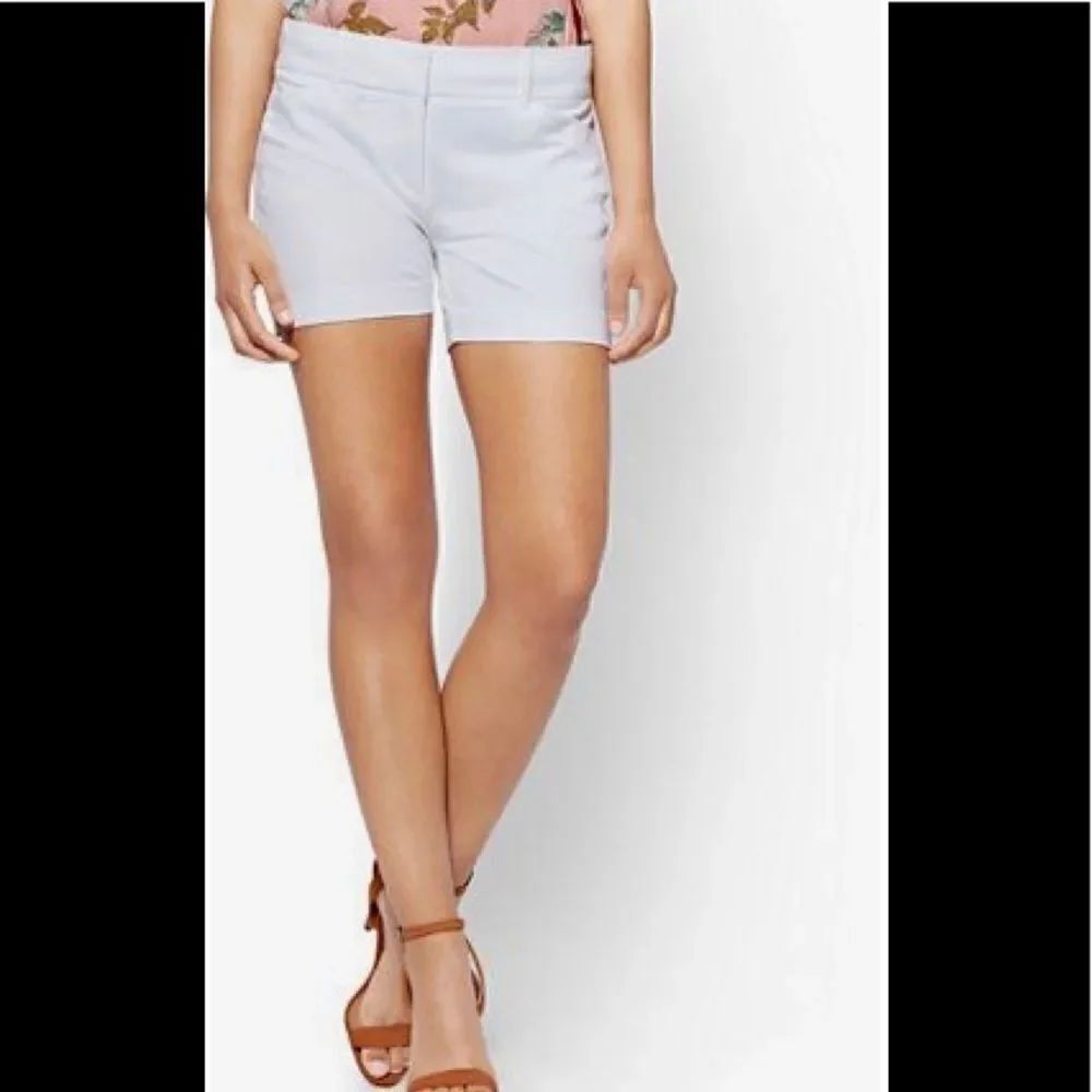 Womens New York & Co White Audrey Shorts - Sz 2